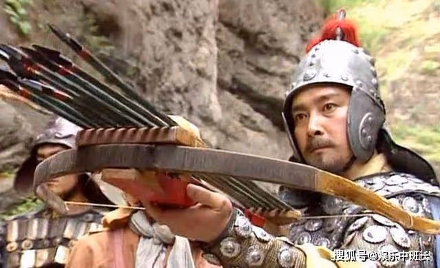 他患癌吃止痛藥拍戲，去世半年導演才知道，留下500部作品和妻兒