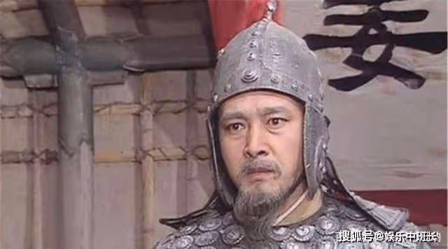 他患癌吃止痛藥拍戲，去世半年導演才知道，留下500部作品和妻兒