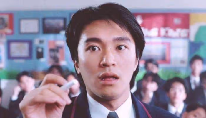 曾被認為是周星馳接班人,但卻不行,無法替代周星馳