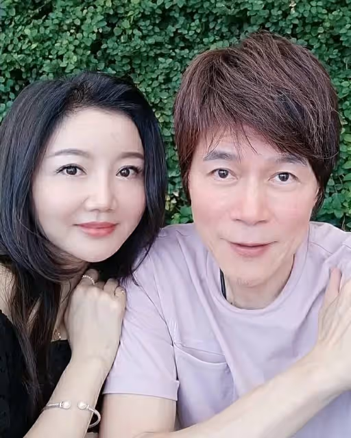 出道45年!洪榮宏苦認「受隱疾折磨」喉嚨都灼傷 59歲「迎來好消息」感謝嫩妻陪伴:一起變好