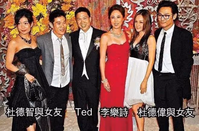 知名歌手抗癌成功罕露面,48歲狀態大好,曾與杜德偉哥哥相戀12年