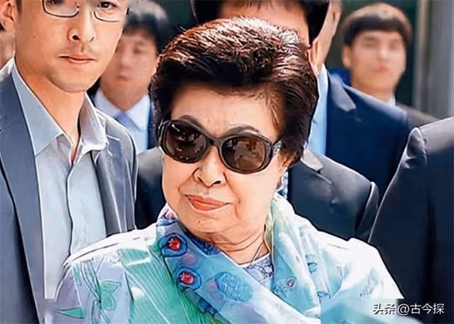 韓國財閥家族性醜聞,父子二人「共用」一女,親兄弟反目成仇