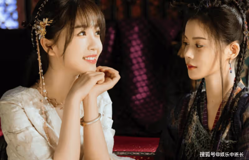 《蒼蘭訣》小蘭花和神女息芸是一個人嗎？東方青蒼怎麼認出她的