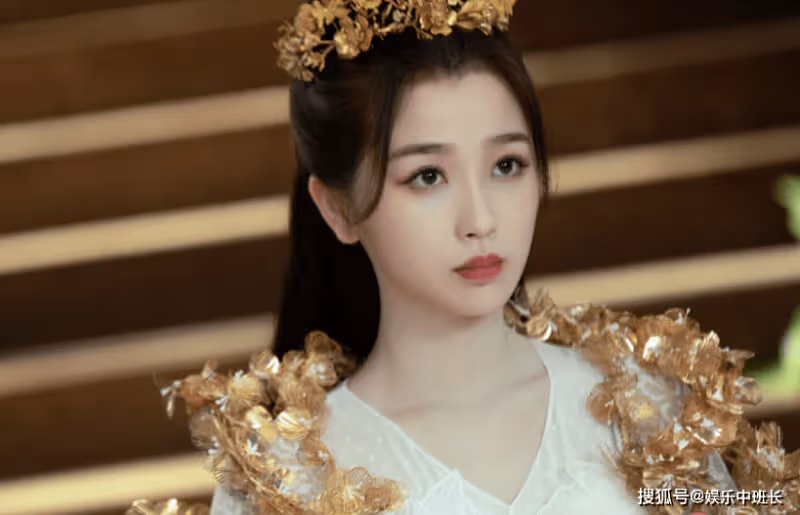 《蒼蘭訣》小蘭花和神女息芸是一個人嗎？東方青蒼怎麼認出她的