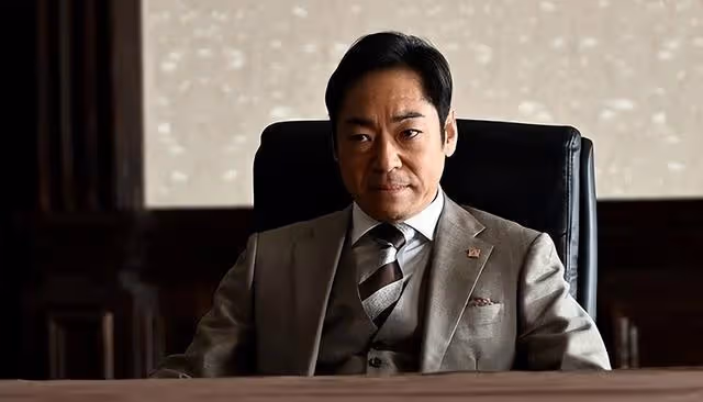 中日高人氣男星塌房!公然扯女性內衣實施猥褻,癲狂狀態曝光