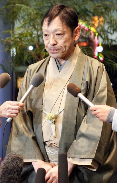中日高人氣男星塌房!公然扯女性內衣實施猥褻,癲狂狀態曝光