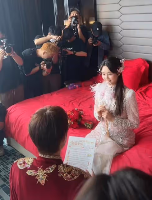 網紅情侶志揚越心結婚!婚禮現場甜蜜熱吻,新娘母女淚別令人動容