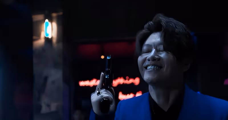 看了《罰罪》衝著黃景瑜,趙尋得到了足夠的關注,他野蠻的演技實在是太瘋狂了
