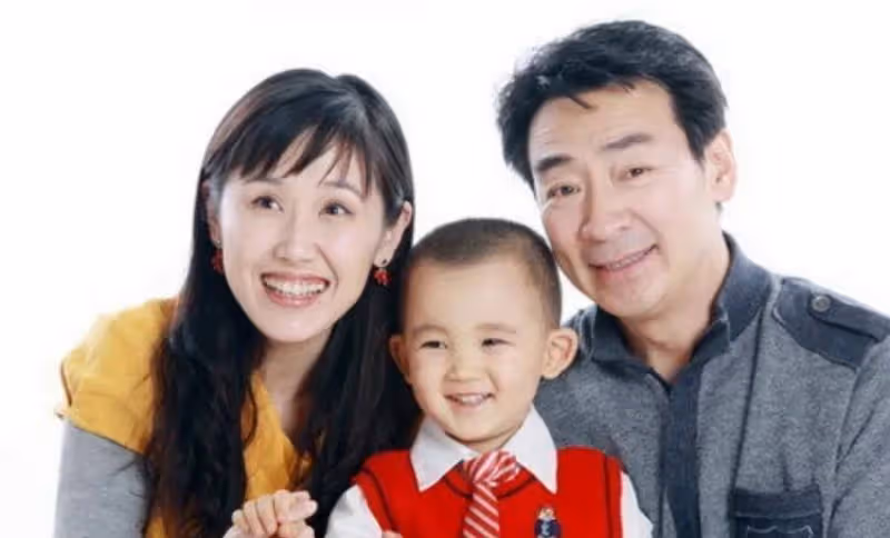 《雪在燒》15年女主無戲可拍,男二口碑崩塌,汪洋逆襲