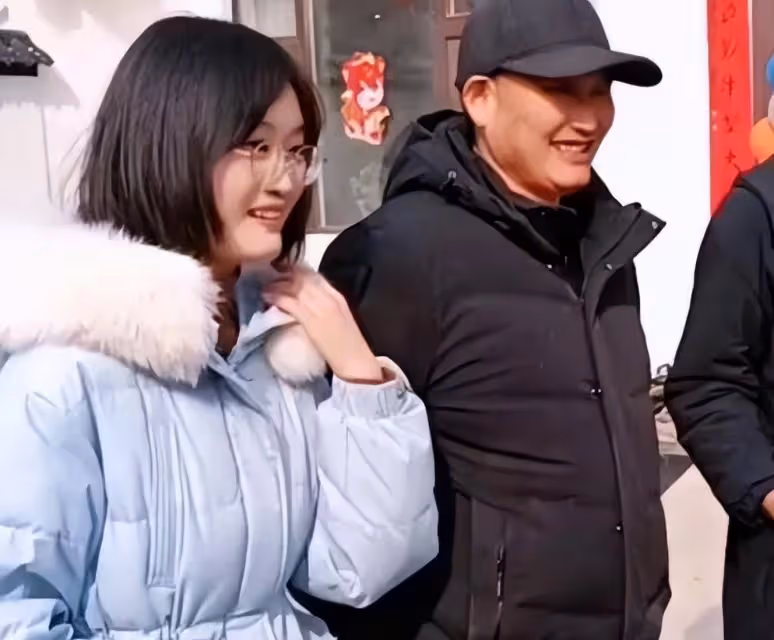 老朱的兒子又要結婚了,新娘雖然不同,但套路大同小異,他開心嗎?