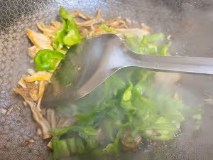 青椒炒豬肚絲