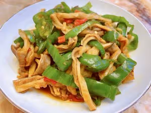 青椒炒豬肚絲