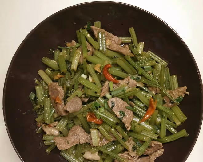 芹菜炒羊肉