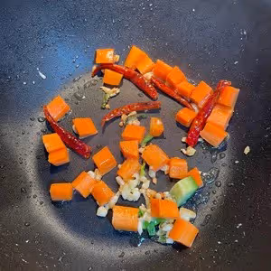 宮保雞丁 天天光碟的快樂❗️