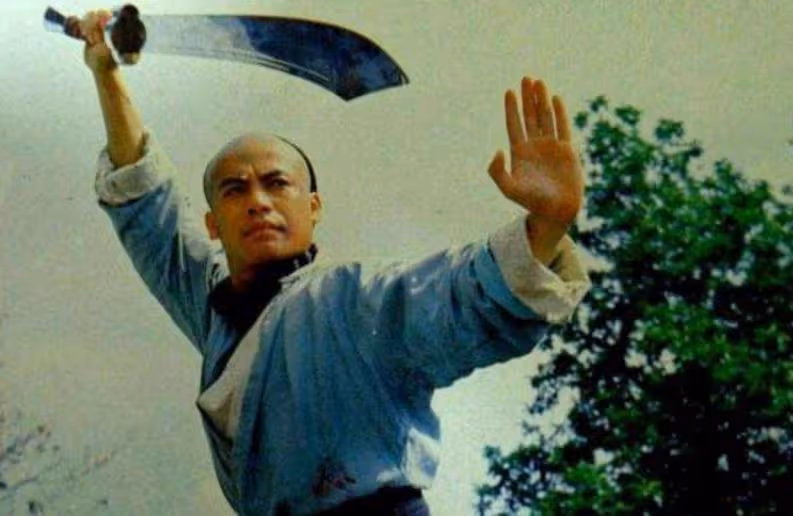 曾齊名李連杰！武打男星「演反派爆紅卻消失」　以為他息影「24年前就離世」享年37歲