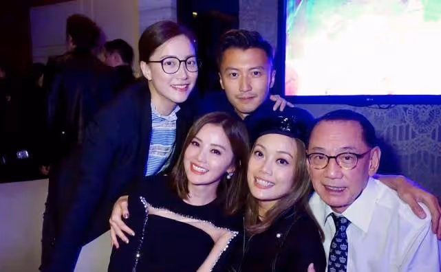 謝霆鋒感情疑生變，41歲生日王菲、小林青霞都沒祝福，只有她祝福了