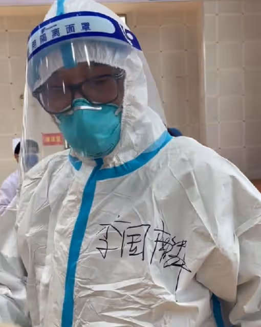 8位來內地養老的老港星:有人吃軟飯,有人沒工作,有人住農村