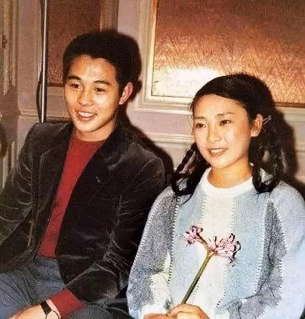 爸爸同樣是李連杰！前妻黃秋燕女兒「與現任利智女兒」現狀：有無「父愛的差距」一目了然