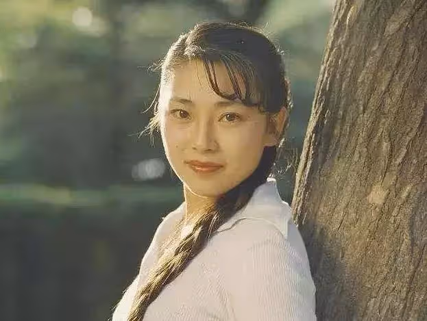 爸爸同樣是李連杰！前妻黃秋燕女兒「與現任利智女兒」現狀：有無「父愛的差距」一目了然