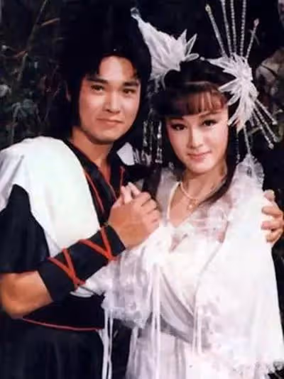 70歲潘迎紫復出!「凍齡神美顏」網驚呆 「古裝劇照曝光」近看皮膚…這太不科學了