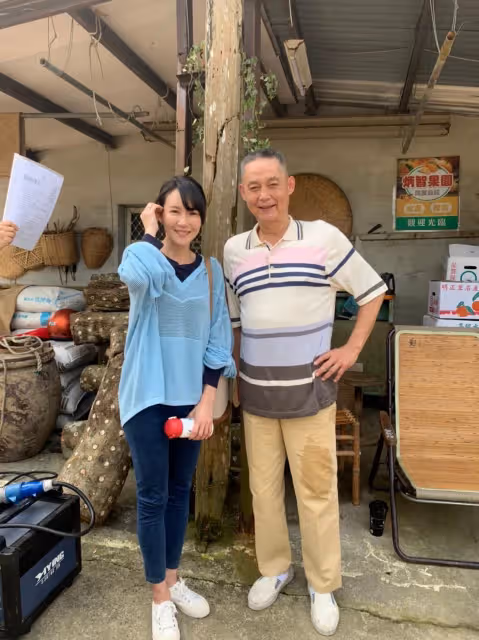 鄭平君熬30年「老薑首封影帝」和兒子簽同經紀公司「父子演差20歲兄弟」他讚:青出於藍更勝於藍