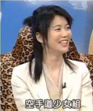 「明星剛出道的樣子」你能認出幾個？安以軒眼睛好小，田馥甄的變化最大，沒想到她最神似仙女