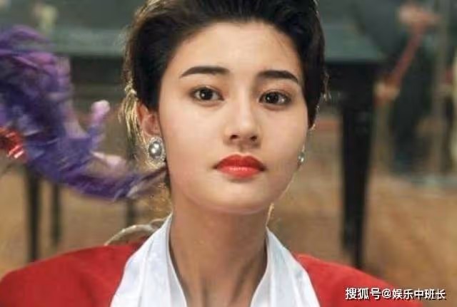 李嘉欣年輕時有多美？看了她年輕時的照片，我承認我戀愛了！