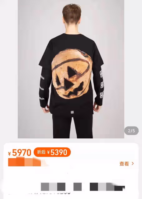 黃曉明帶娃被偶遇!肩扛兒子逛環球影城全程陪玩顯耐心,小海綿罕露正臉「濃眉大眼+白皙膚色」超像小正太,網友:明星基因太強大
