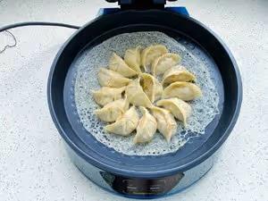 冰花煎餃