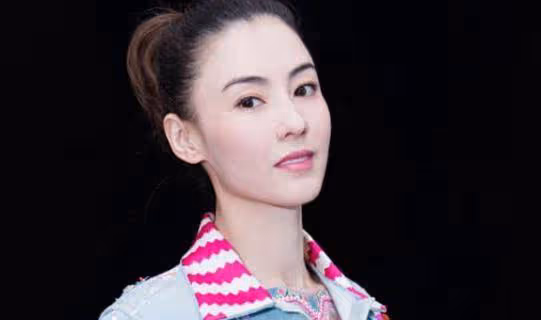 有種基因叫「小林青霞」，仨兒子都是遺傳了媽媽的高顏值
