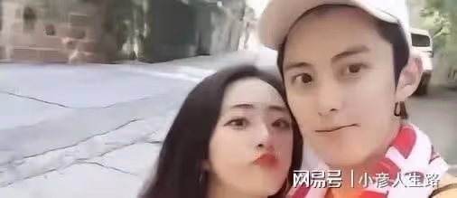 王鶴棣跟女孩約會，對方正臉曝光，疑是網傳相戀六年的大學女友