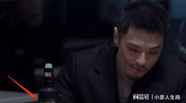 論植入,誰有《罰罪》這麼肆無忌憚?遍地廣告卻沒人反感