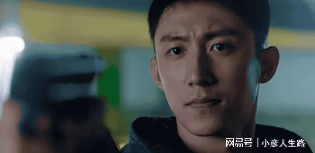 《罰罪》里的「王牌男孩」,認出了班長,差點沒發現陳大山!