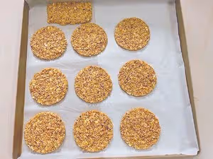 芝麻燕麥薄脆餅