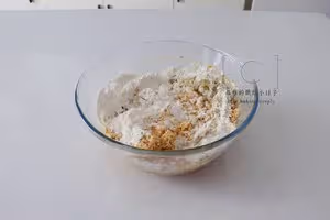 今年中秋就好這一口🥮【椒鹽花生酥皮月餅】