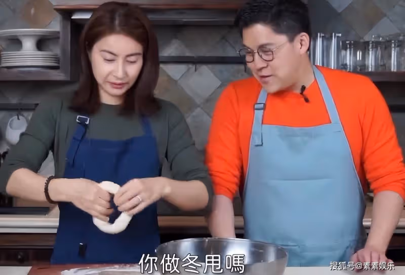 郭晶晶再獲好評，霍啟剛事業進入正軌，感謝老婆做堅實的後盾