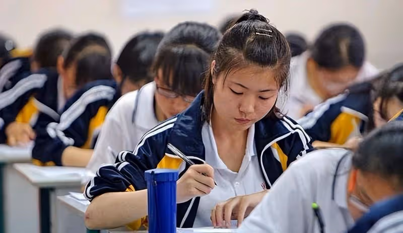 45歲未婚,主持人柴魯還有哪些不為人知的難處