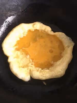 十分鐘搞定的「西紅柿雞蛋湯麵」