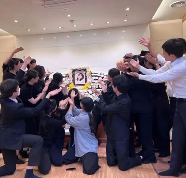 27歲韓星柳珠恩驟逝　同學齊聚靈堂微笑送別「藏洋蔥」