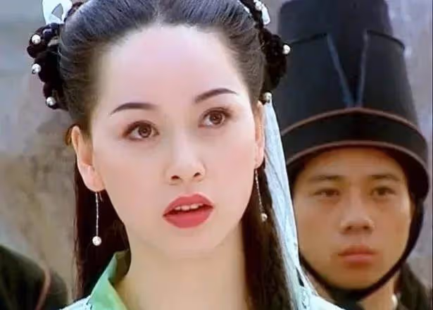 昔日四小天王孫耀威，公司力捧連發10張專輯，與林志穎人氣不相上下，只因一次落跑事件，人生被迫轉彎