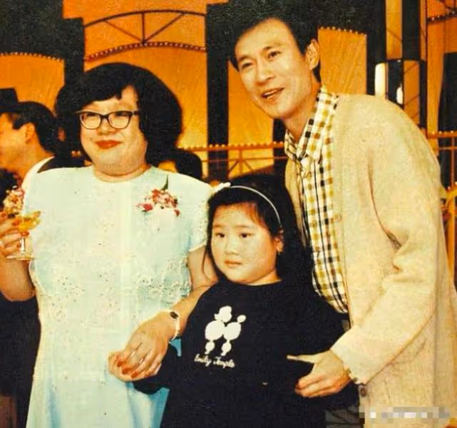 鄭少秋女兒減肥成功，剛繼承母親遺產就有多名追求者，是喜是憂？