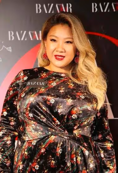 鄭少秋女兒減肥成功，剛繼承母親遺產就有多名追求者，是喜是憂？