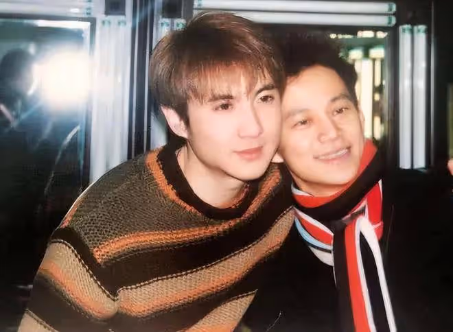 45歲以上男明星近況：有人從校草變大爺，有人臉部僵硬如石頭