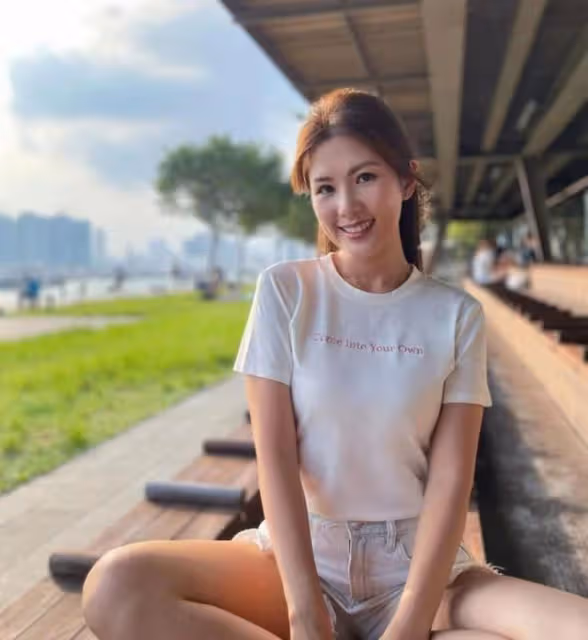 被指靠脫衣上位!TVB小花曾掙扎過性感演出,傷心被身邊人誤解