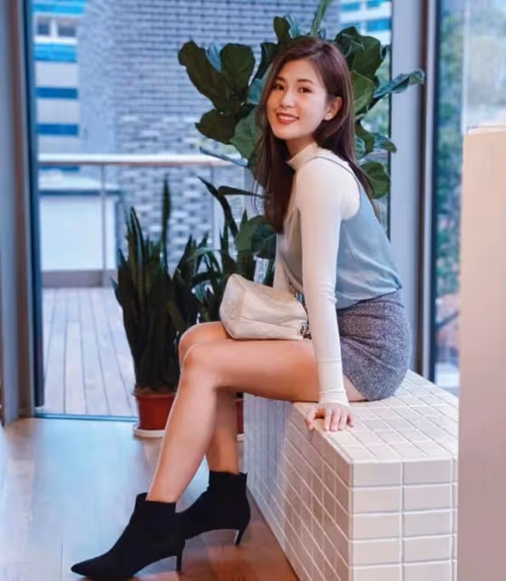 被指靠脫衣上位！TVB小花曾掙扎過性感演出，傷心被身邊人誤解