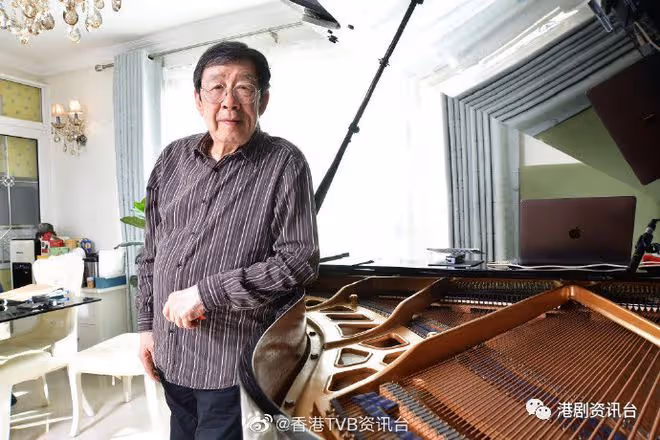 胡楓提契女憶蓮!90歲再登紅館好記性唔使字幕機