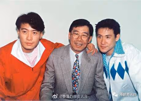 胡楓提契女憶蓮!90歲再登紅館好記性唔使字幕機