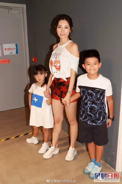 連詩雅唔公開講掛住未婚夫陳家樂!大讚另一半就得人