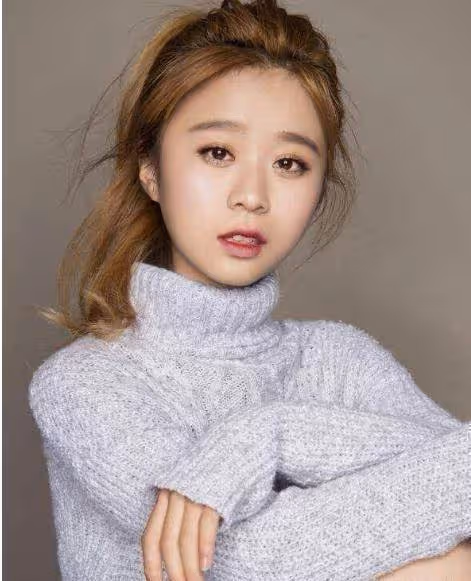 6歲出道,認林心如為干媽,被於正捧紅,如今23歲長成這樣