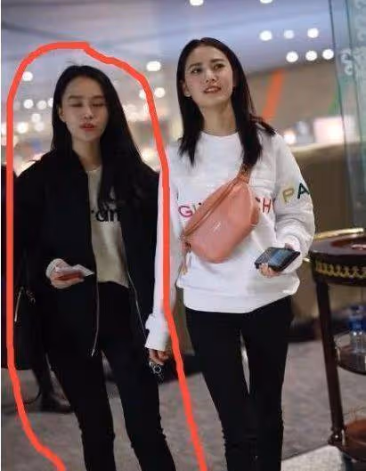 以為陳鈺琪長得夠美了,看到她助理後,你才知道什麼叫美